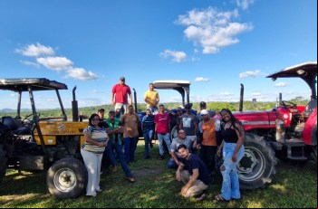 Curso de Formação para Tratoristas tem início em Santo Estêvão e impulsiona o desenvolvimento rural